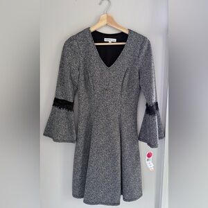 NWT Robbie Bee Gray Bell Sleeve Dress with Black Lace Trim